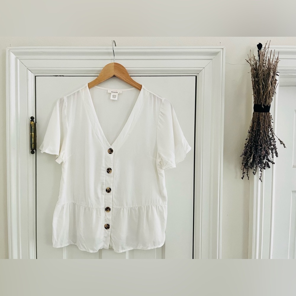 Urban Romantics White Peplum Blouse